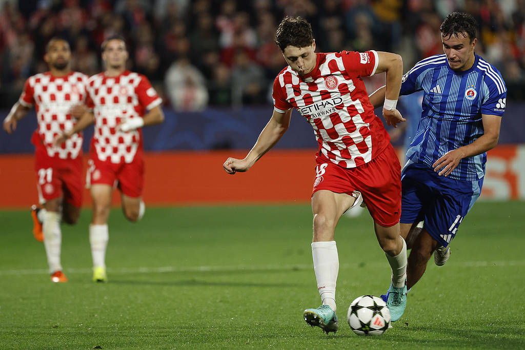 包含门兴格拉德巴赫迎NBA总决赛关键赛，清晨回应争议，球迷炸锅，轮换策略成焦点的词条